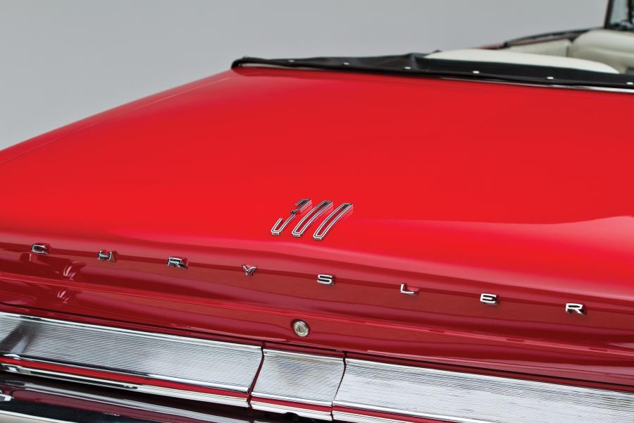  Chrysler 300 Sport Series Convertible Coupe 1963 года  (фото 15 из 21)